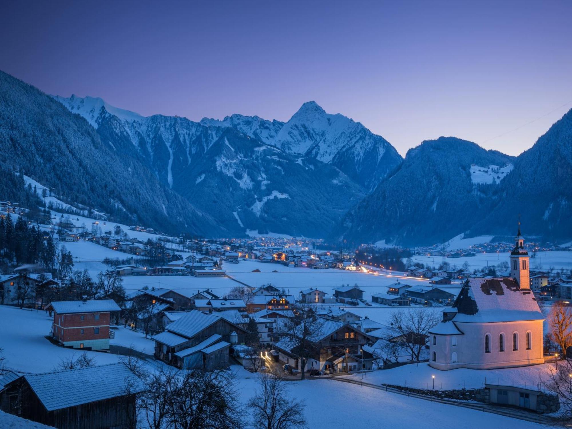 Coolnest Hotel Mayrhofen Exterior photo